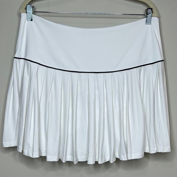 NWT Vineyard Vines Performance White Golf Mid-Rise Pleated Skort Size L Tennis - Picture 4 of 5